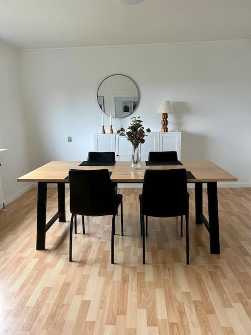 Apartment In The Center Of Torshavn, Free Parking. Tórshavn Exterior foto