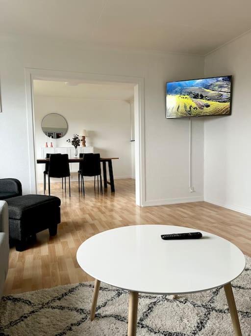 Apartment In The Center Of Torshavn, Free Parking. Tórshavn Exterior foto